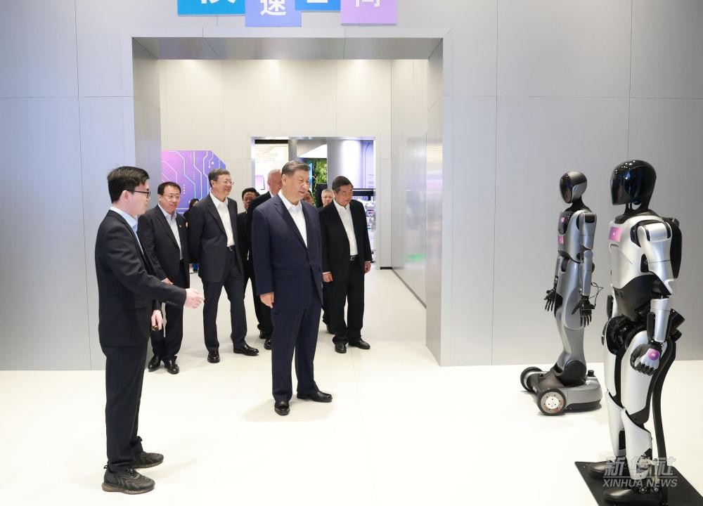习近平总书记到上海调研， LD乐动代表具身智能行业汇报进展